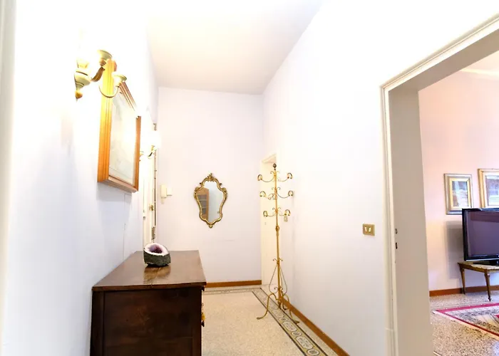 Boccaccio Boutique