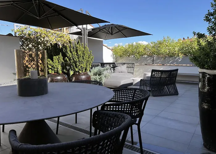 Porta Nera Private Living